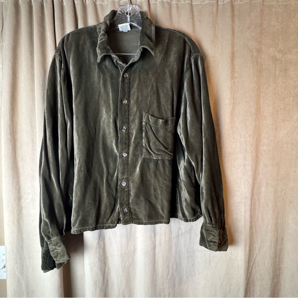 CP Shades Sausalito Olive Green Washed Crushed Velvet Button Up‎ Shirt size M